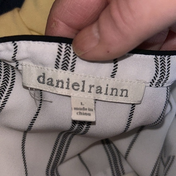 Daniel Rainn Striped Tunic Tank Size Large - Picture 6 of 7